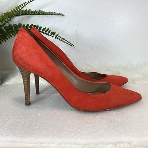 BCBG GENERATION SUEDE PUMPS MANGO SZ 7.5